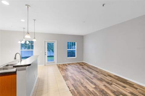 2064 Cypress Bay Boulevard, Kissimmee FL - photo 12 of 26
