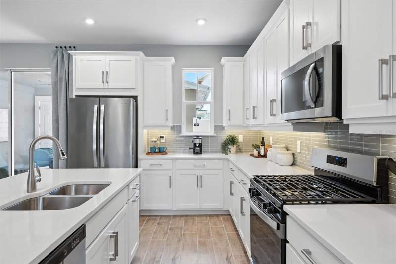 3 bedroom Townhouse at 1792 HEADLAND LOOP, CELEBRATION ISLAND VILLAGE, CELEBRATION — photo 5