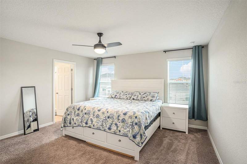 4 bedroom Single Family Residence at 12940 Hawkstone Trail Boulevard, Hinton Hawkstone Ph 2A & 2B2, Lithia — photo 5