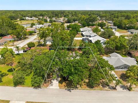 7407 Dundee Way, Weeki Wachee FL - photo 24 of 31