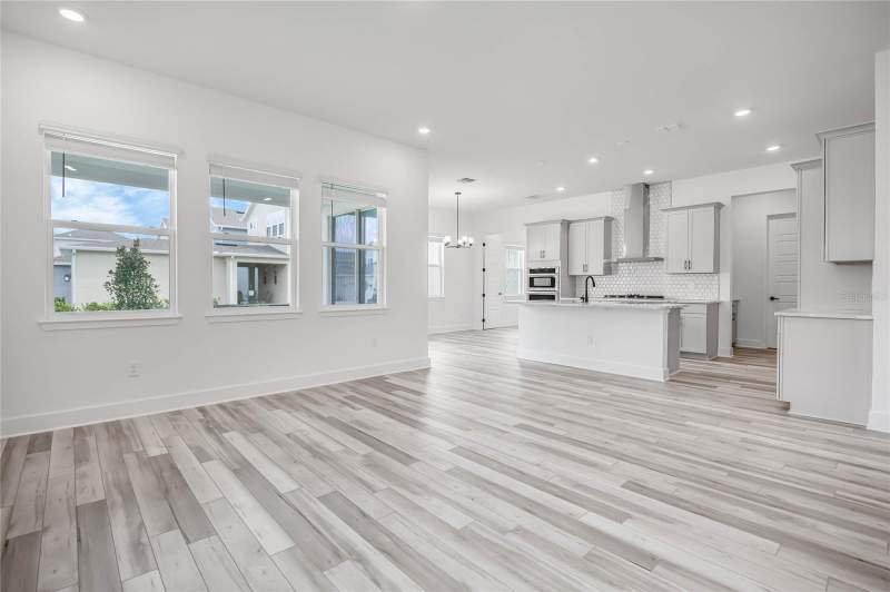 5 bedroom Single Family Residence at 17422 HONEYBELL TANGELO COURT, NORTHLAKE AT OVATION, WINTER GARDEN — photo 5