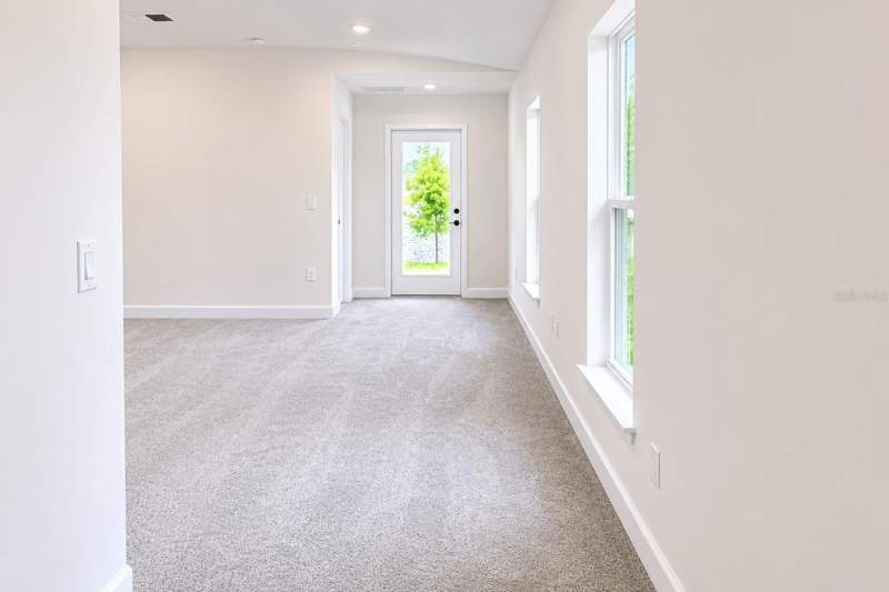 3 bedroom Single Family Residence at 7563 Bent Tree Loop, Harmony Central Ph 2, St Cloud — photo 3