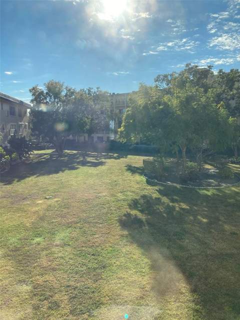 5750 80th Street #C202, St Petersburg FL - photo 23 of 67