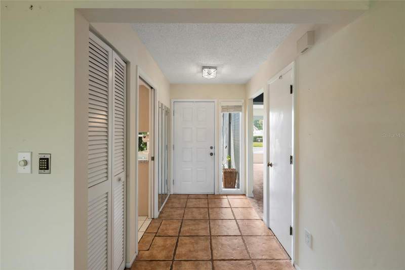 2 bedroom Villa at 4329 Brittany Lane #59, Crestwood Villas, Sarasota — photo 3