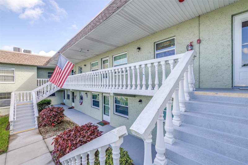 1 bedroom Condominium at 1250 S Pinellas Avenue #711, Green Dolphin Park Condo, Tarpon Springs — photo 4