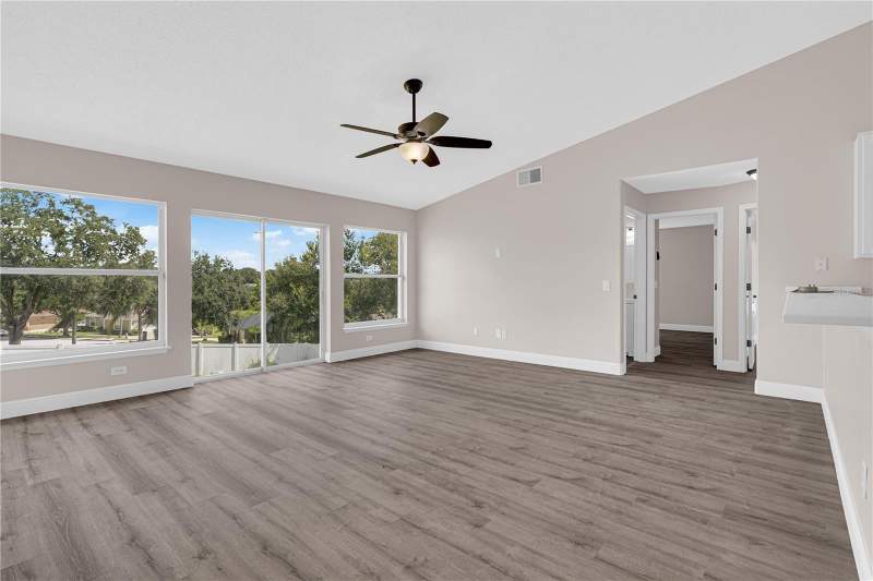 4 bedroom Single Family Residence at 11644 Pineloch Loop, Pineloch Ph II Sub, Clermont — photo 4