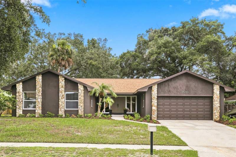 Grove Estates