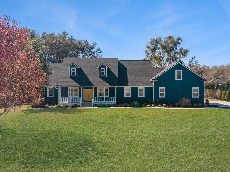 5 bedroom Single Family Residence at 32345 WOLFS TRAIL, WOLF BRANCH VILLAGE PH 01, SORRENTO — photo 1
