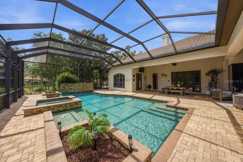 6 bedroom Single Family Residence at 16303 Dunlindale Drive, Fishhawk Ranch, Lithia — photo 2