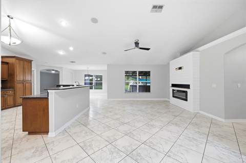 18236 Macek Road, Weeki Wachee FL - photo 7 of 58