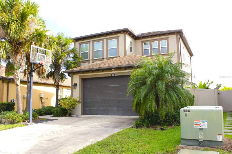 Estancia Phs 3A & 3BHomes for Sale in Wesley Chapel, FL