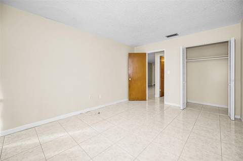 5750 80th Street #D101, St Petersburg FL - photo 19 of 27