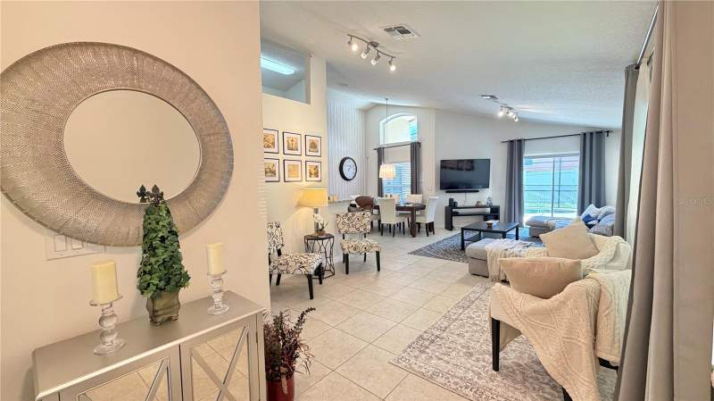 4 bedroom Single Family Residence at 2513 Dharma Circle, Veranda Palms, Kissimmee — photo 3