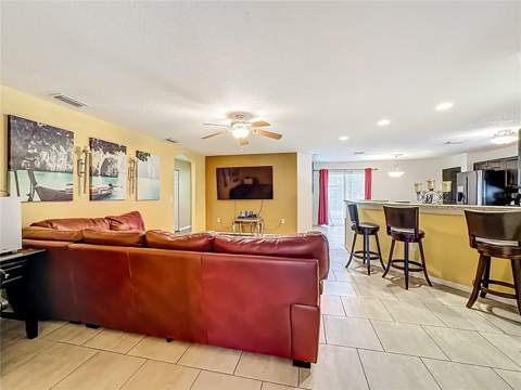 11112 Hidden Breeze Drive, Wimauma FL - photo 12 of 41