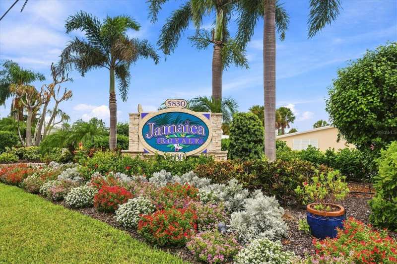1 bedroom Condominium at 5830 Midnight Pass Road #18, Jamaica Royale, Sarasota — photo 1