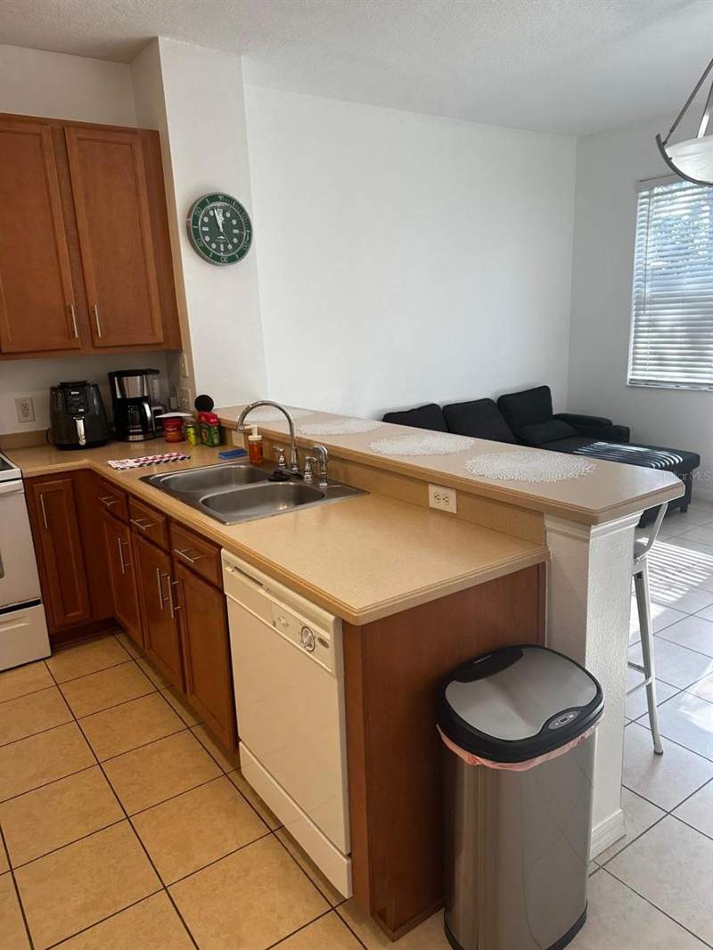3 bedroom Townhouse at 5104 Dominica Drive, Compass Bay, Kissimmee — photo 5