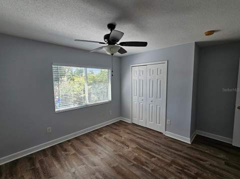 2053 Fluorshire Drive, Brandon FL - photo 11 of 24