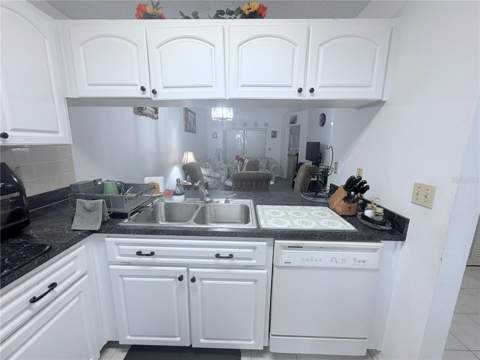 4523 Glen Hollow, New Port Richey FL - photo 19 of 62