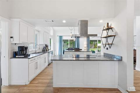 13917 76th Terrace, Seminole FL - photo 11 of 60