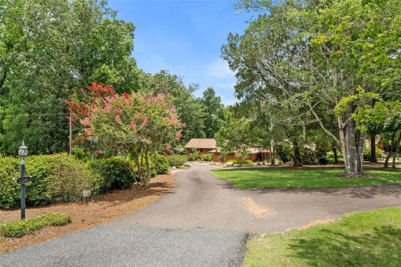 4 bedroom Single Family Residence at 11715 NW 122nd Terrace, Alachua Highlands, Alachua — photo 4