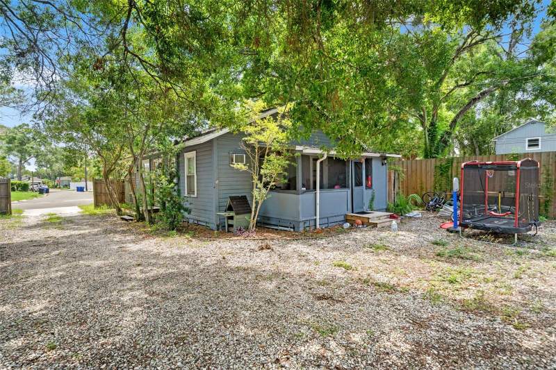 4 bedroom Single Family Residence at 4834 Taylor Street, Rosedale Sub Rep, St Petersburg — photo 4