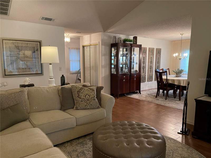 2 bedroom Single Family Residence at 420 S Brockfield Drive, Sun City Center Unit 35, Sun City Center — photo 3