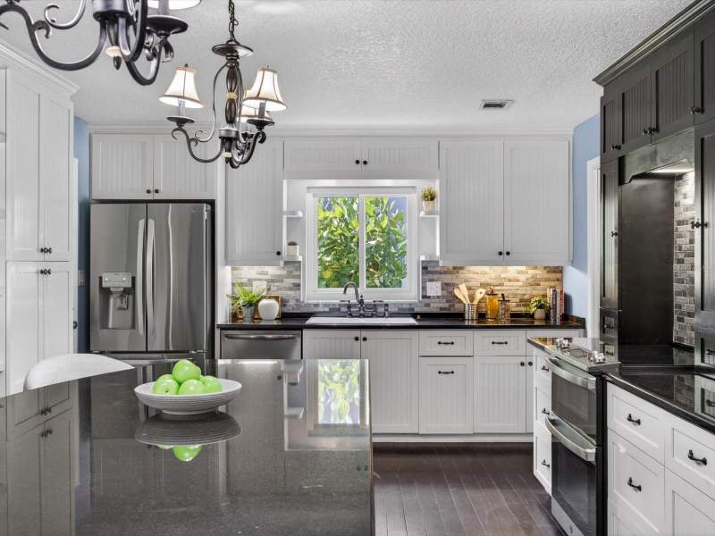 4 bedroom Single Family Residence at 333 Cornwall Road, Winter Park Pines, Winter Park — photo 3