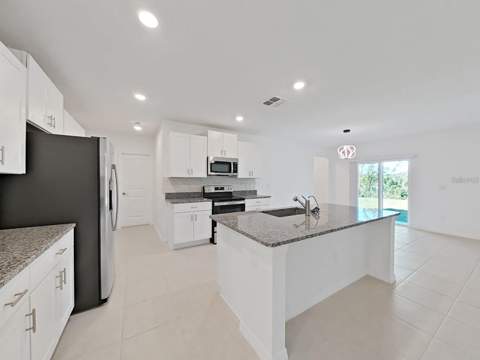 36385 Flats Street, Zephyrhills FL - photo 11 of 45