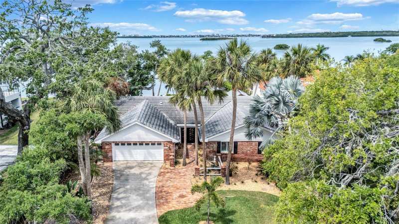 3 bedroom Single Family Residence at 2612 Keystone Court, Jungle Shores 5, St Petersburg — photo 1