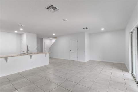 9033 Wildflower Lane, Kissimmee FL - photo 13 of 45