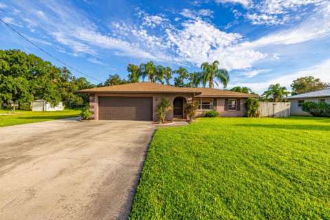3011 Waterway Drive, home for sale in Lake Placid 33852
