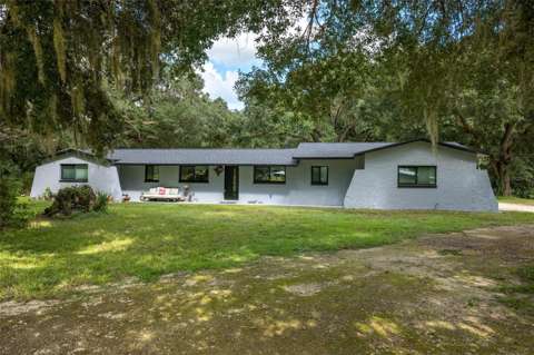 9797 Cr 674, home for sale in Bushnell 33513