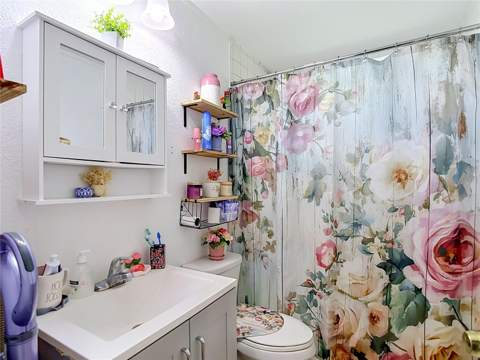 5942 20th Street, Zephyrhills FL - photo 20 of 36
