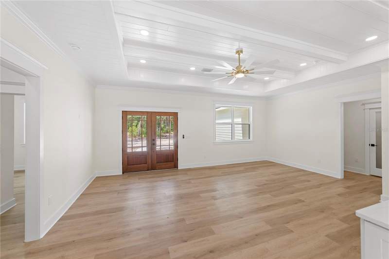 3 bedroom Single Family Residence at 35425 Nutmeg Drive, Ridge Manor Estate, Webster — photo 5