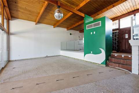 31 Dolphin Drive, Treasure Island FL - photo 18 of 37
