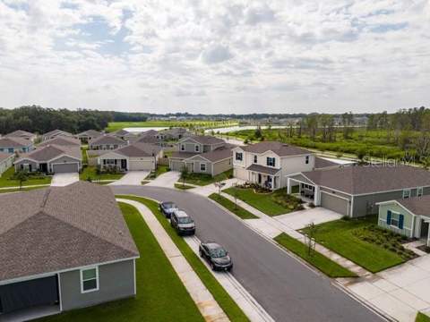 4382 Finch Lane, Kissimmee FL - photo 9 of 50