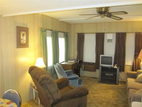 39015 Hillcrest Drive, Zephyrhills FL - photo 15 of 34