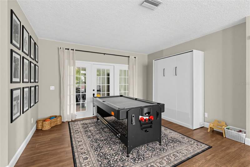 4 bedroom Single Family Residence at 15627 Indian Queen Drive, Farmington, Odessa — photo 3