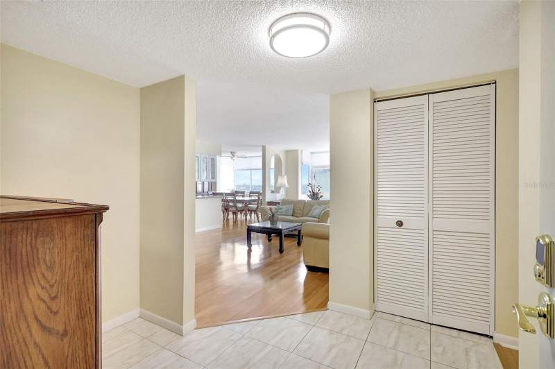 2 bedroom Condominium at 660 Island Way #708, Diamond Isle Condo, Clearwater Beach — photo 3