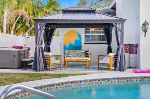 2240 Riverside Drive, Clearwater FL - photo 8 of 46