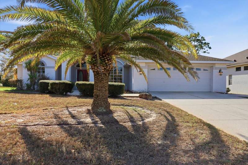 3 bedroom Single Family Residence at 9240 Butler Boulevard, Glen Lakes Ph 1, Weeki Wachee — photo 3