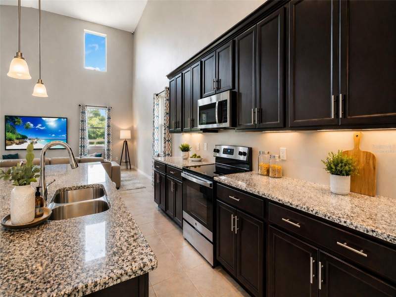 4 bedroom Single Family Residence at 5639 Timber Meadow Way, Wiregrass Ph 2, St Cloud — photo 2