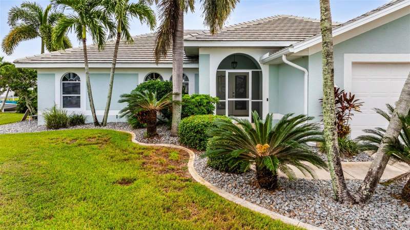 3 bedroom Single Family Residence at 918 Cimarron Drive, Punta Gorda Isles Sec 05, Punta Gorda — photo 2
