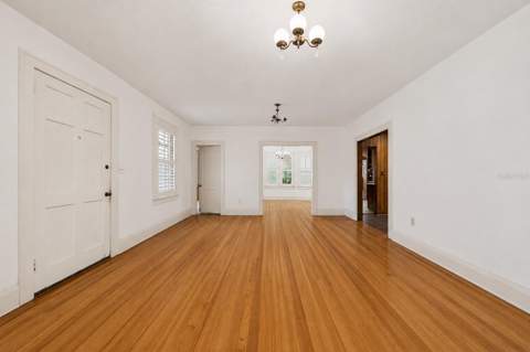 3123 W Oaklyn Avenue, Tampa FL - photo 6 of 6