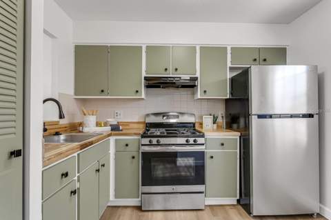 1603 Mission Hills Boulevard, Clearwater FL - photo 6 of 6