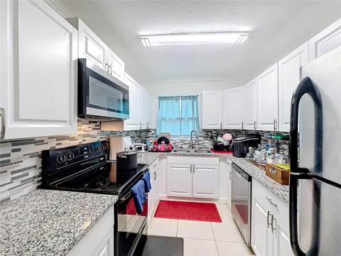 741 Hillview Drive, Altamonte Springs FL - photo 15 of 35