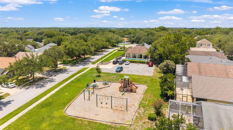 3 bedroom Single Family Residence at 10217 Granite Court, Stonegate At Silver Lake Sub, Leesburg — photo 5