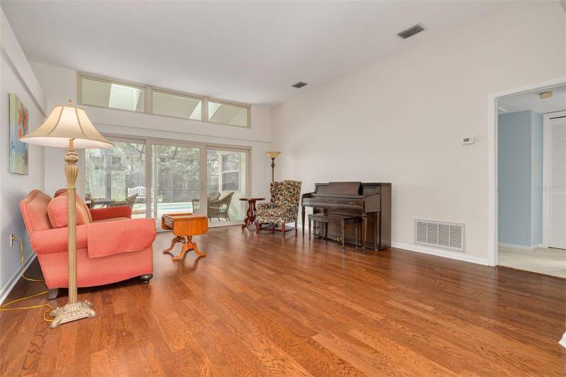 4 bedroom Single Family Residence at 2715 Country Woods Lane, Country Woods, Palm Harbor — photo 5