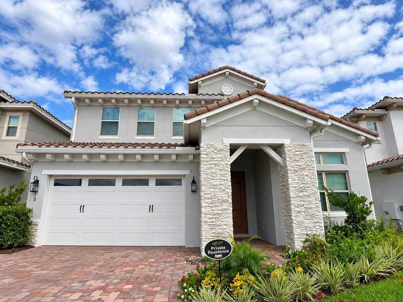 5 bedroom Single Family Residence at 13713 Larkton Lane, Eagle Crk Village J & K Ph 2B1, Orlando — photo 1