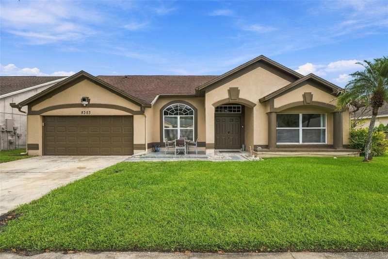 5 bedroom Single Family Residence at 5353 Deer Creek Drive, Deer Creek Village Sec 05, Orlando — photo 1